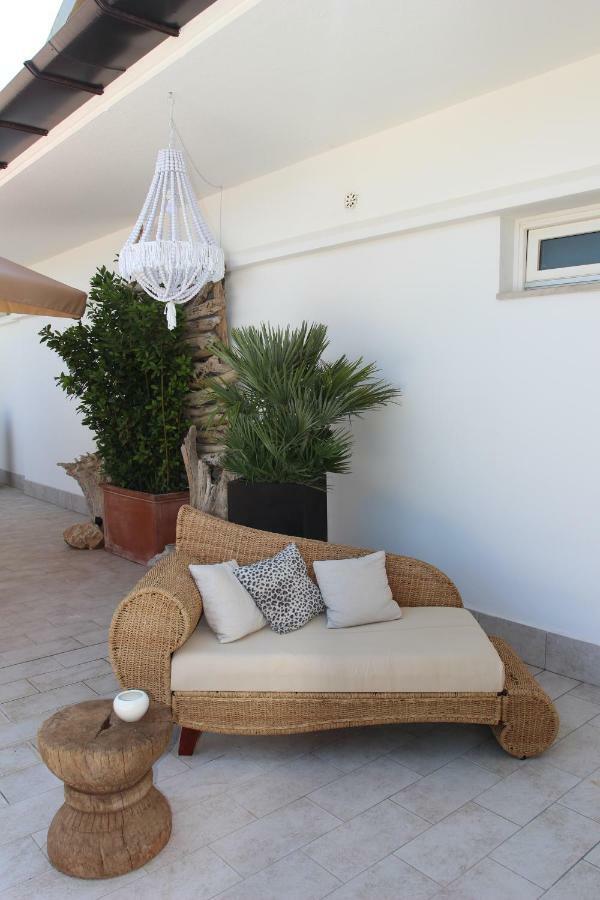 Love&Fama Hotel Sabaudia Exterior foto